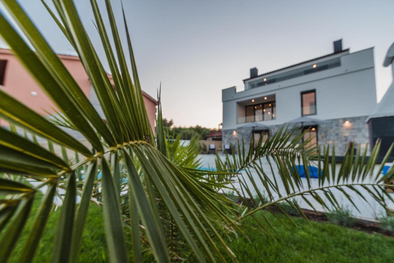 Sun & Sea Villa Kornić Εξωτερικό φωτογραφία