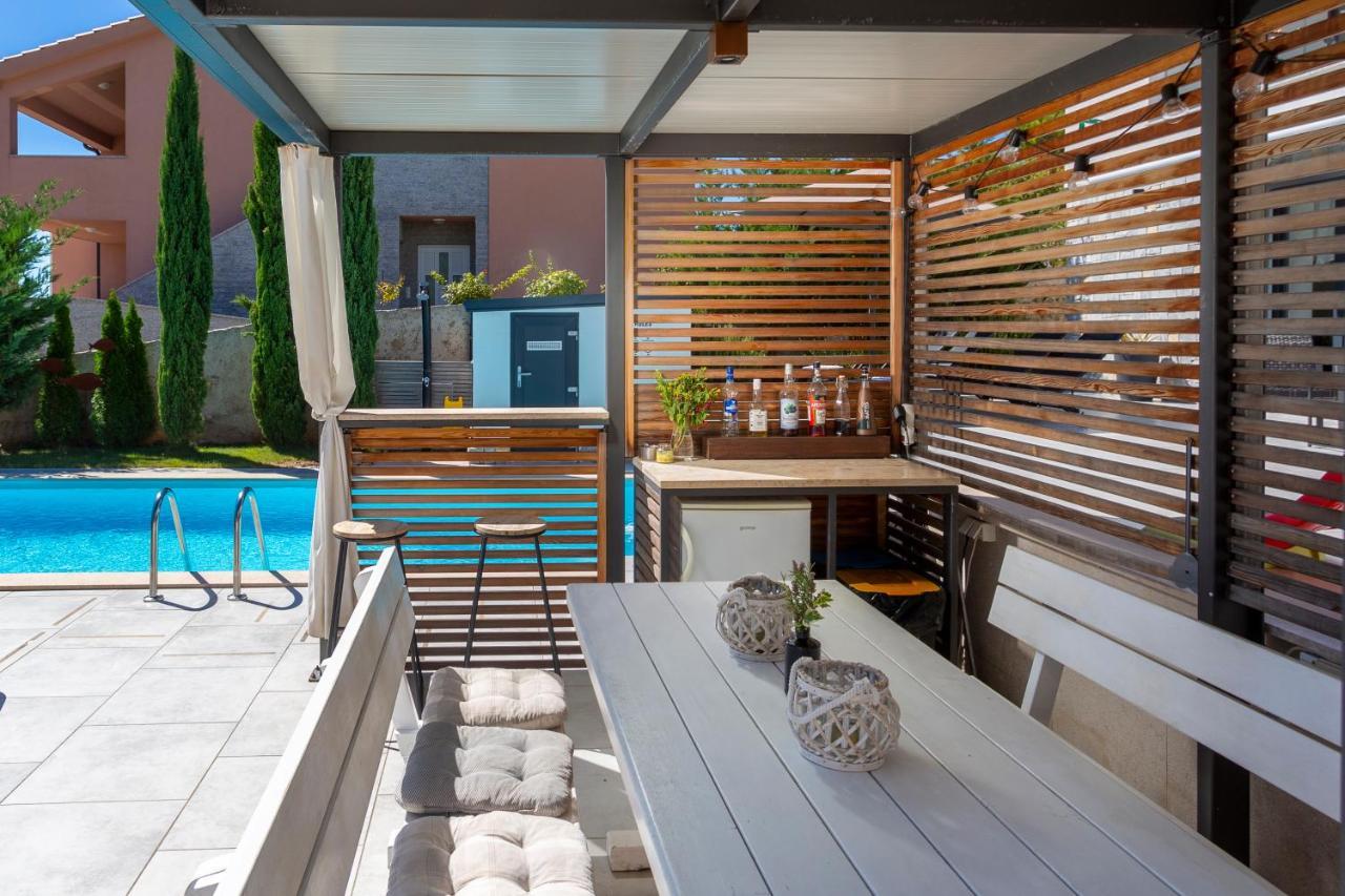 Sun & Sea Villa Kornić Εξωτερικό φωτογραφία